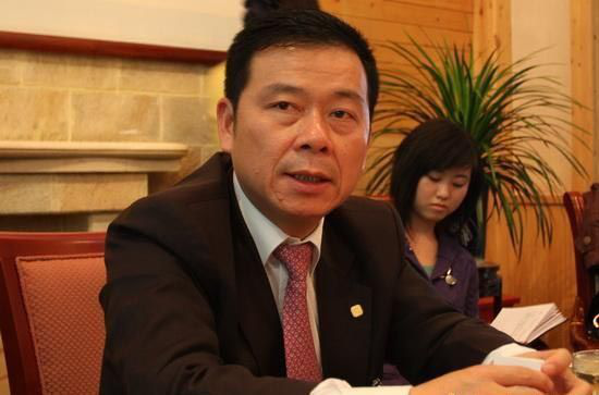 廣汽董事長(zhǎng)曾慶洪兩會(huì)提案：加強(qiáng)自動(dòng)駕駛汽車相關(guān)立法，探索建立專用保險(xiǎn)