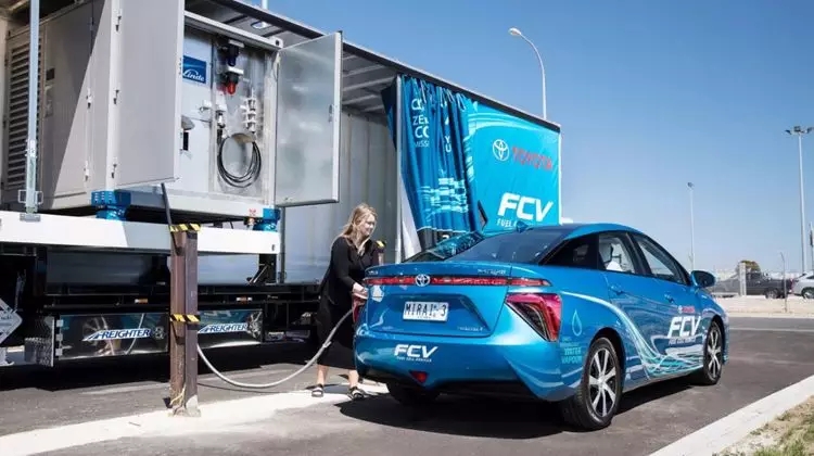 氫燃料電池車和電動汽車誰更適合在中國普及？