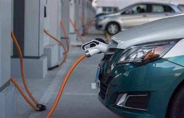 四步教你安裝充電樁