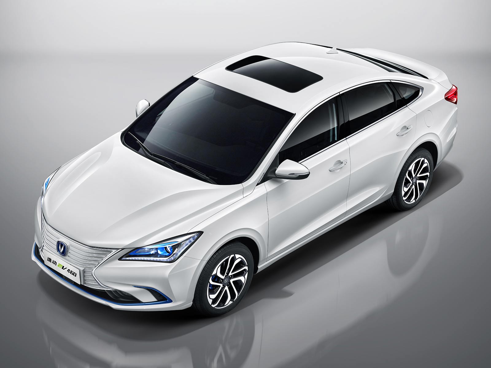 油電新能源汽車的價格