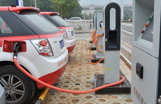 新能源汽車充電樁超400萬的缺口如何補(bǔ)齊？